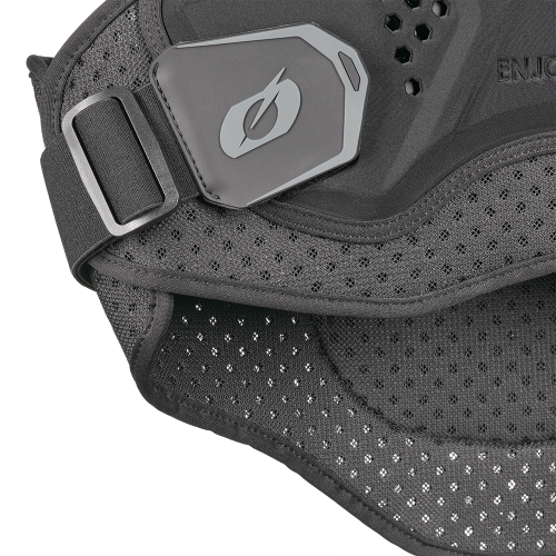 O'NEAL BP PROTECTOR Suojaava rintalappu musta