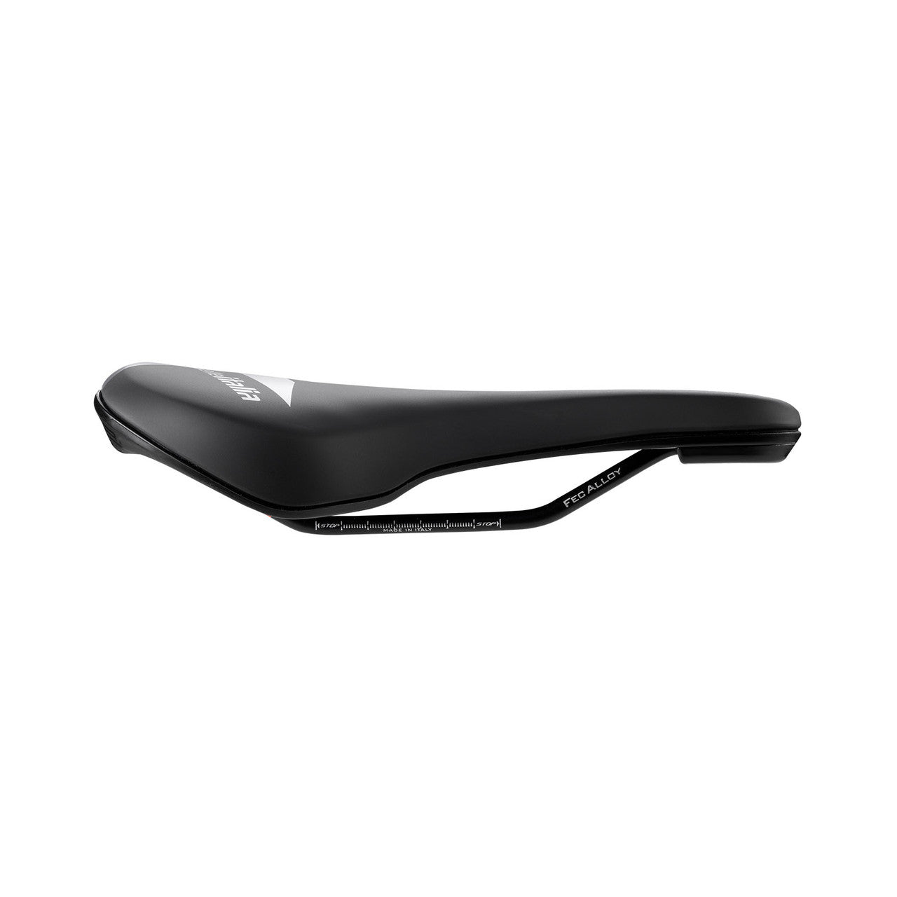 Satula SELLE ITALIA X-BOW L2 155 mm Teräskiskot