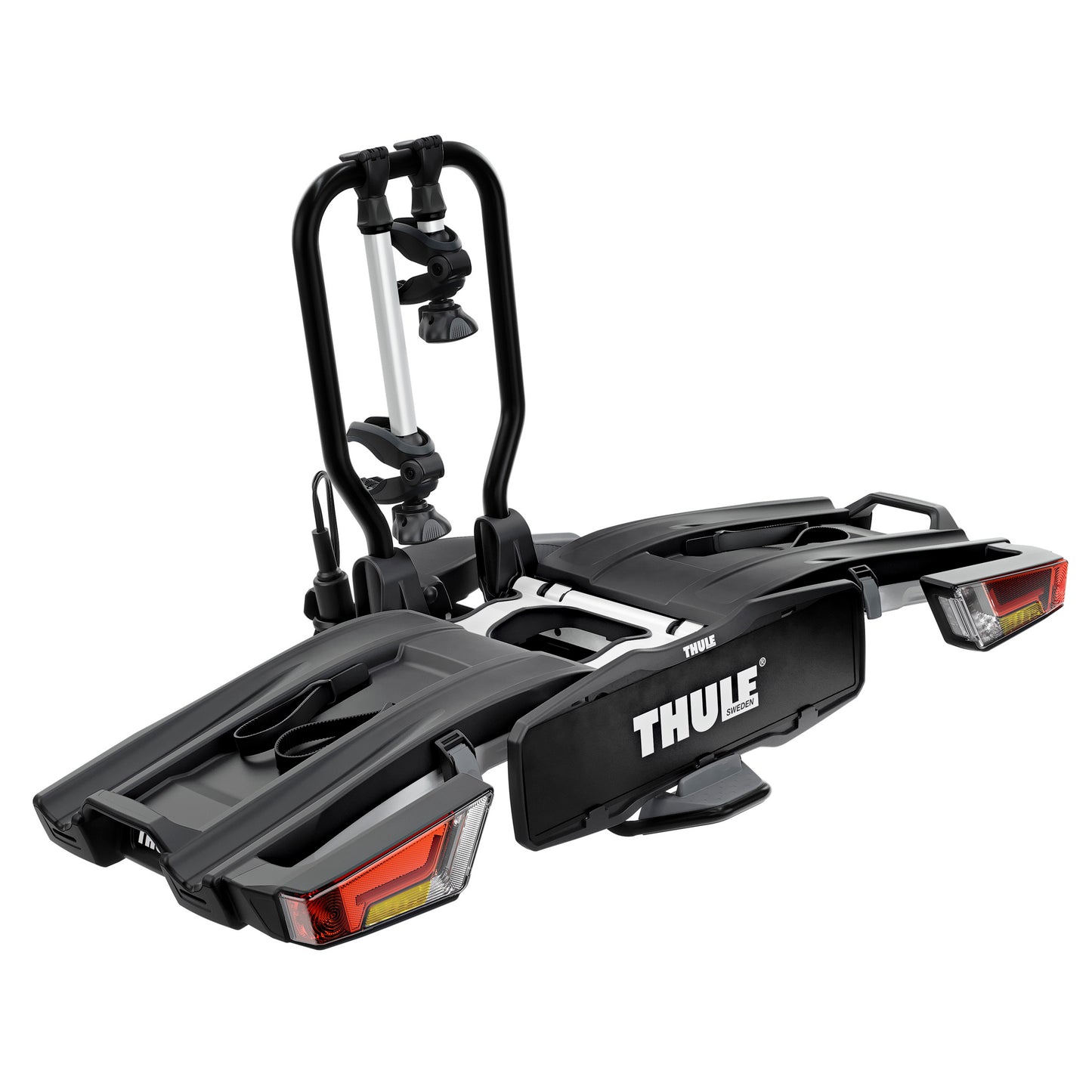 THULE EASYFOLD XT 2 -pyöräteline vetokoukussa