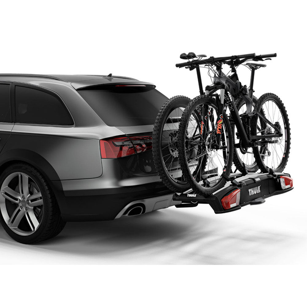 THULE VELOSPACE XT 2 pyöräteline vetokoukussa