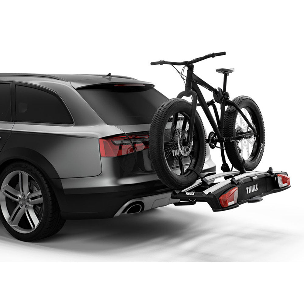 THULE VELOSPACE XT 2 pyöräteline vetokoukussa