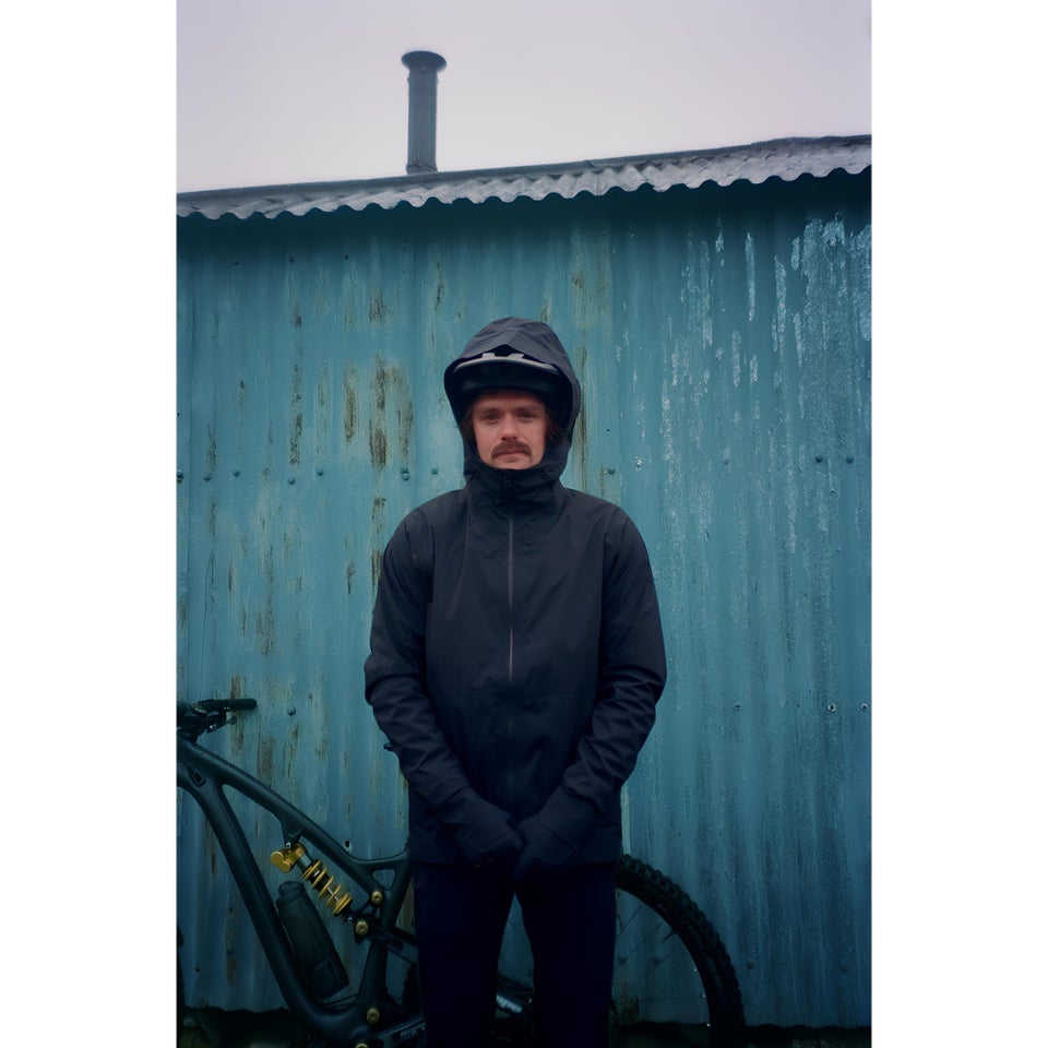 ENDURA MT500 vedenpitävä takki musta