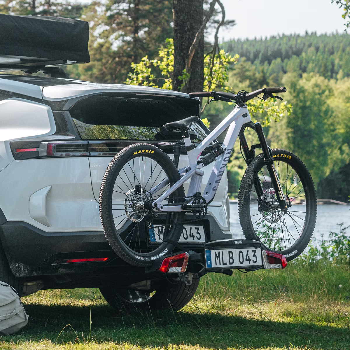 THULE VELOLITE 1 Pyöräteline vetokoukussa