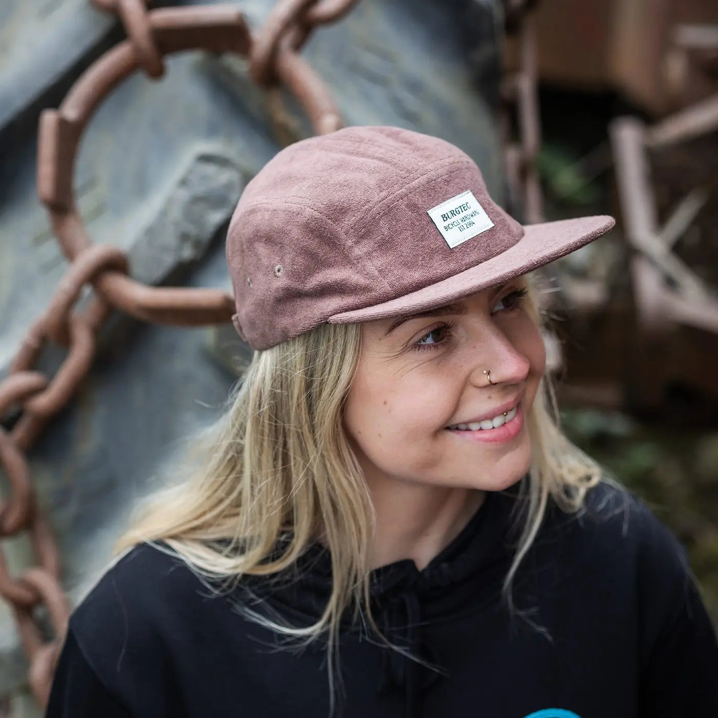 BURGTEC ARCADE FIVE PANEL -lippalakki, ruskea