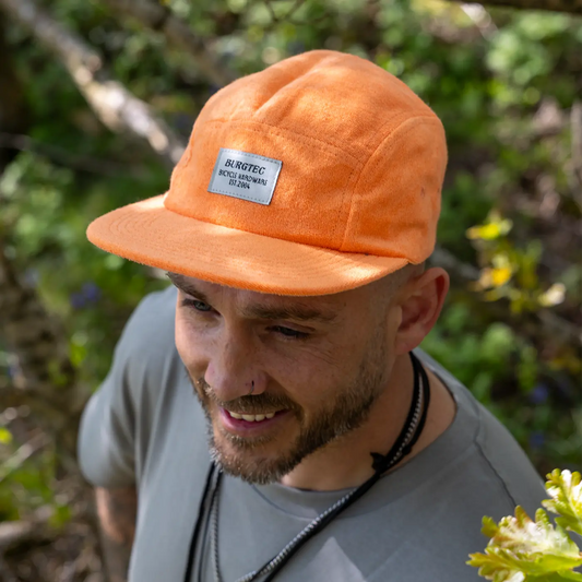 BURGTEC ARCADE FIVE PANEL -lippalakki, oranssi