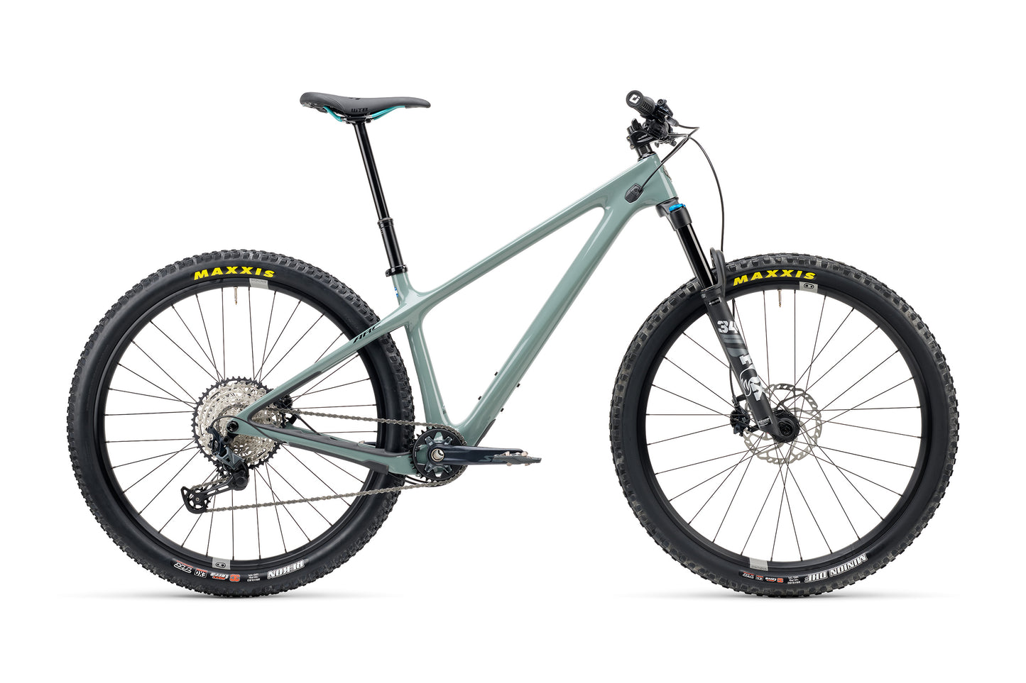 YETI ARC 29" T-SERIES -sarja ja PERFORMANCE C1 Rhino 2024 -kiinnityssarja.