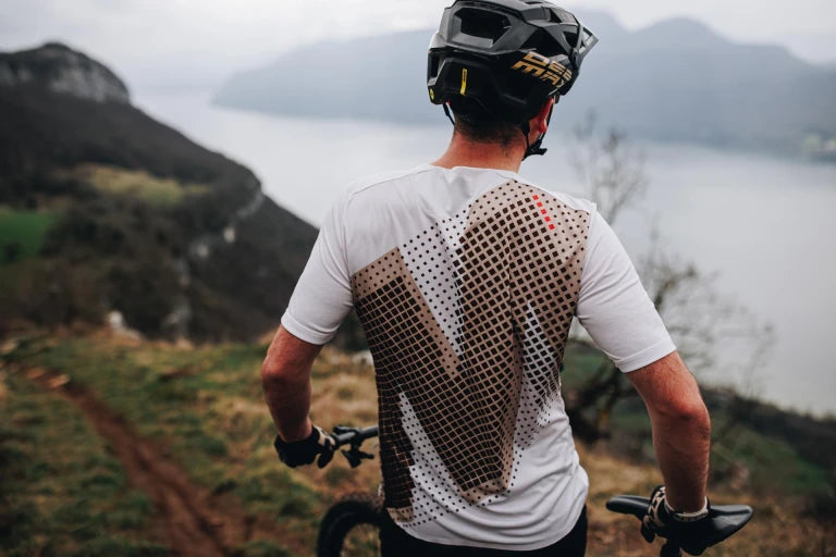 MAVIC CROSSTRAIL lyhythihainen trikoo Valkoinen