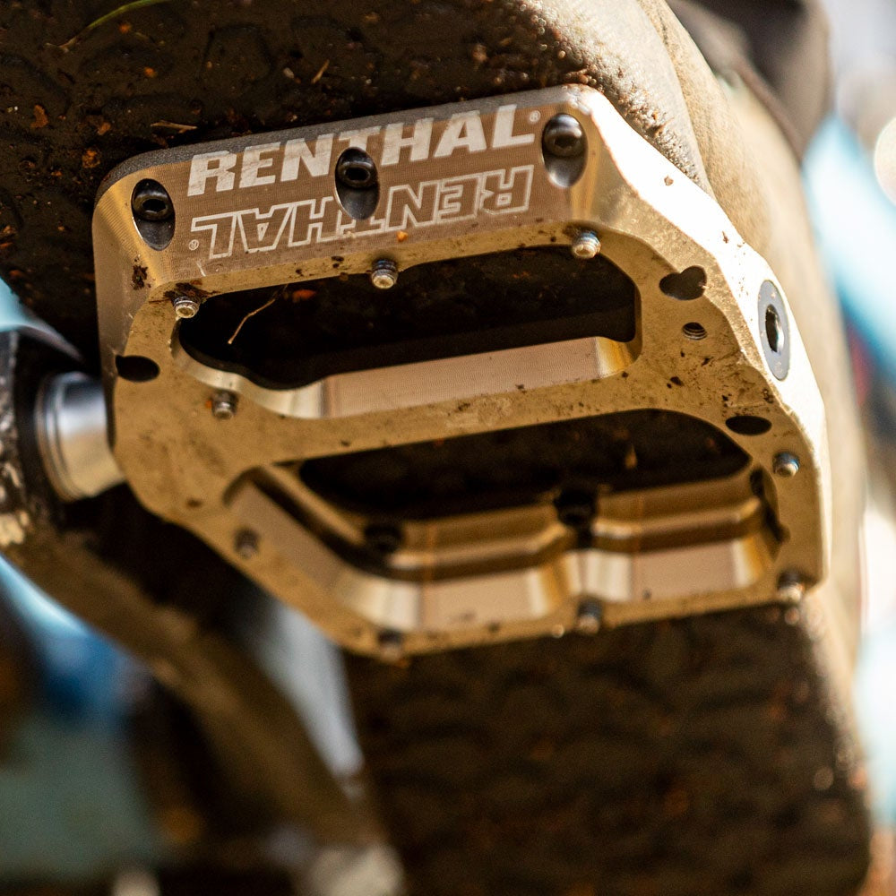 RENTHAL REVO-F Gold litteät pedaalit