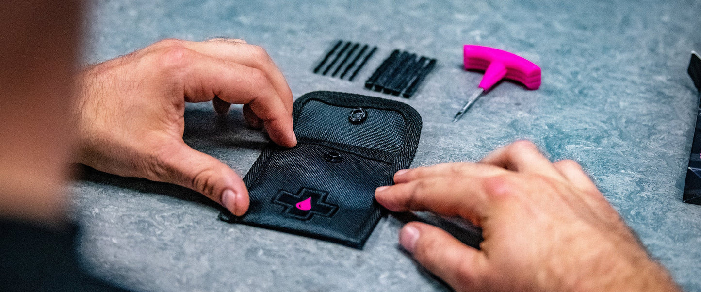 MUC-OFF Tubeless Repair Kit