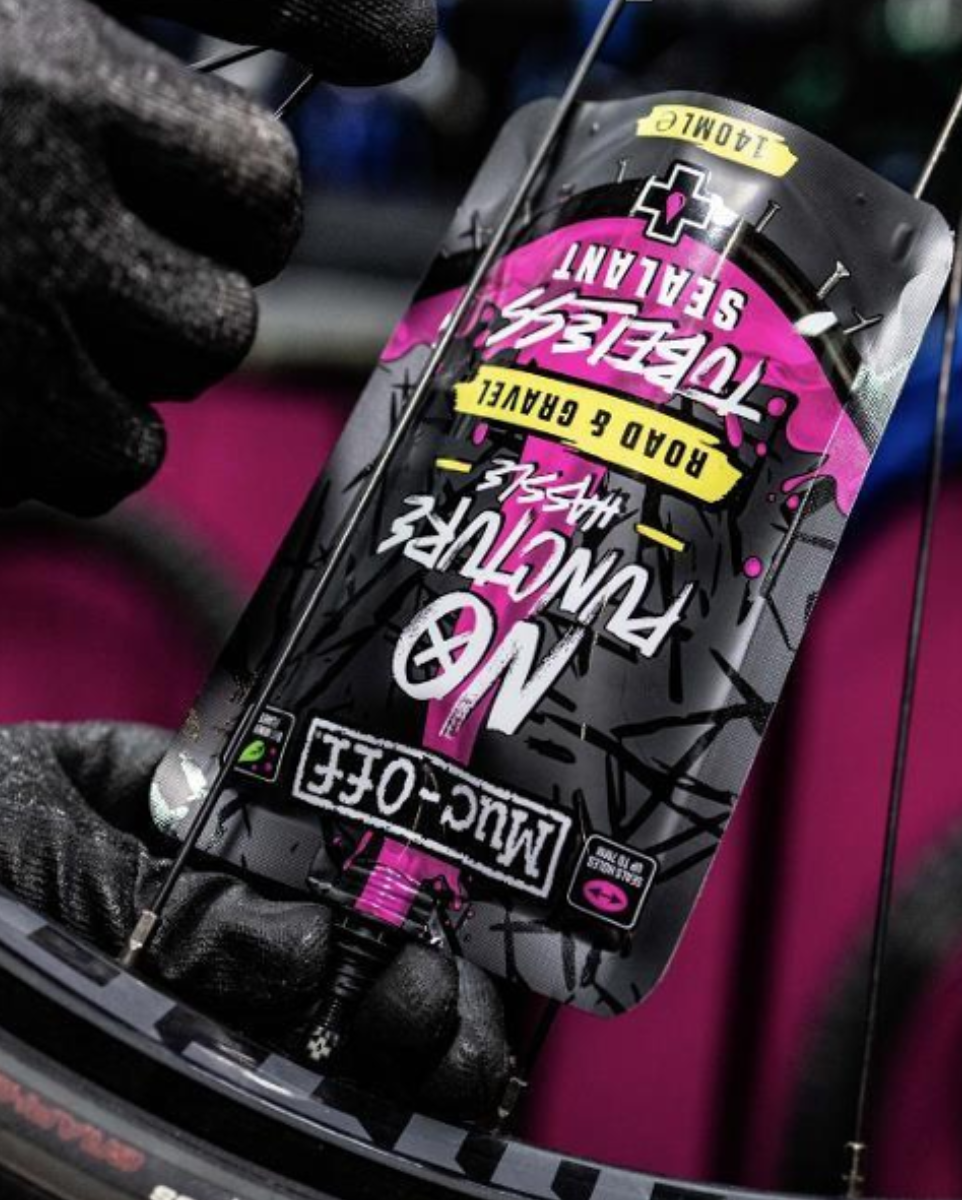 MUC-OFF Tie- ja soraeste (140 ml)