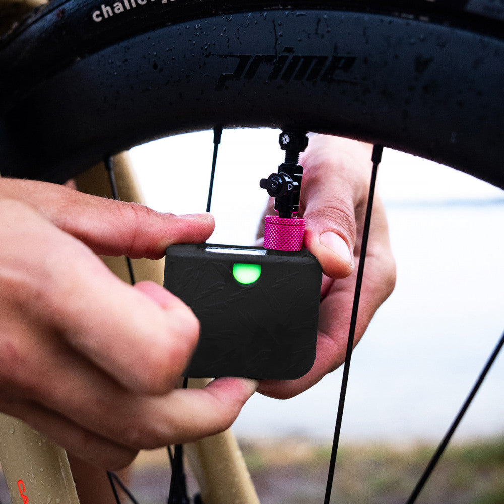 MUC-OFF AIRMACH Mini Electric Inflator pumppu