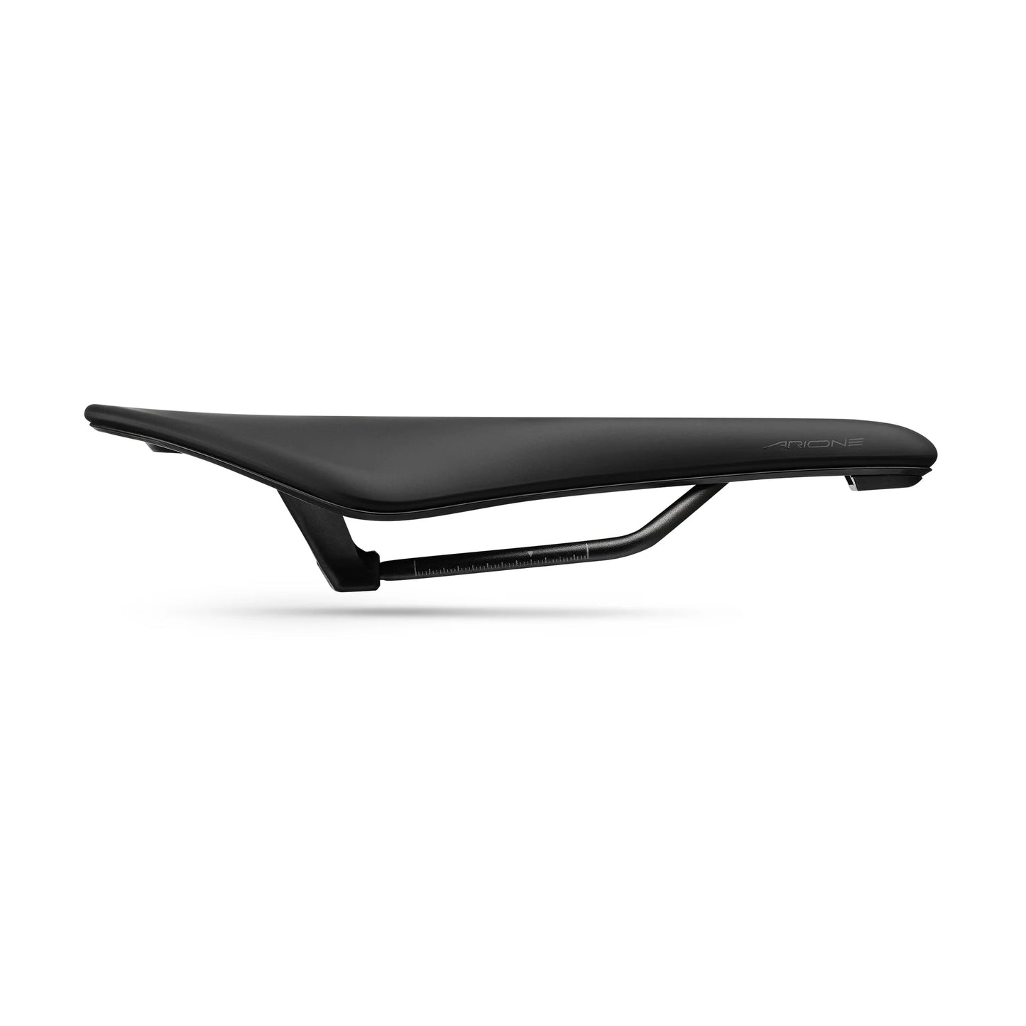 Satula FIZIK VENTO ARIONE R3 145 mm Kium-ranget