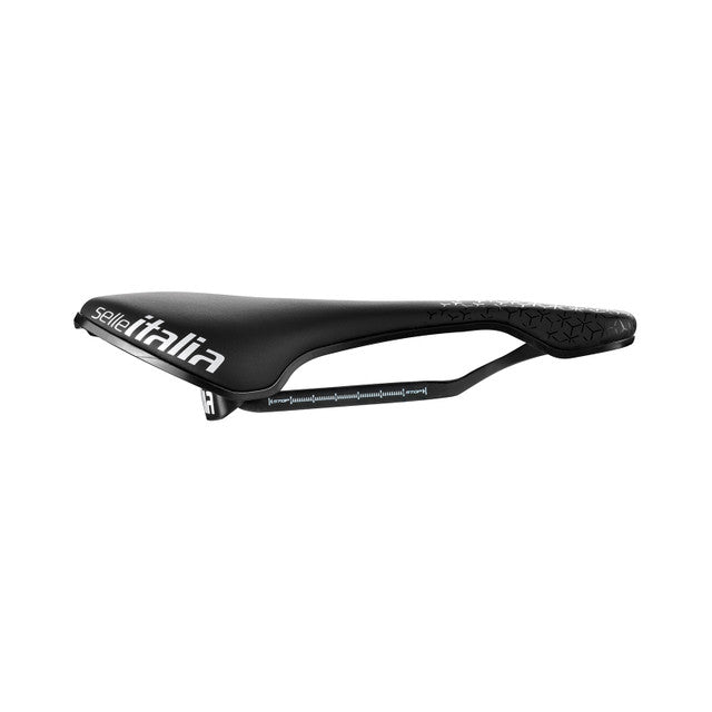 Satula SELLE ITALIA FLITE BOOST SUPERFLOW PRO TEAM 6.1 L Carbon Rails Musta