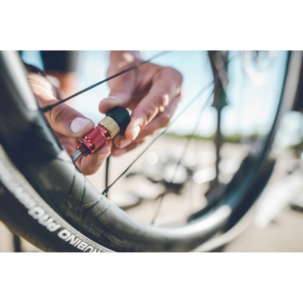 LEZYNE SPORT FLOOR DRIVE -jalkapumppu musta