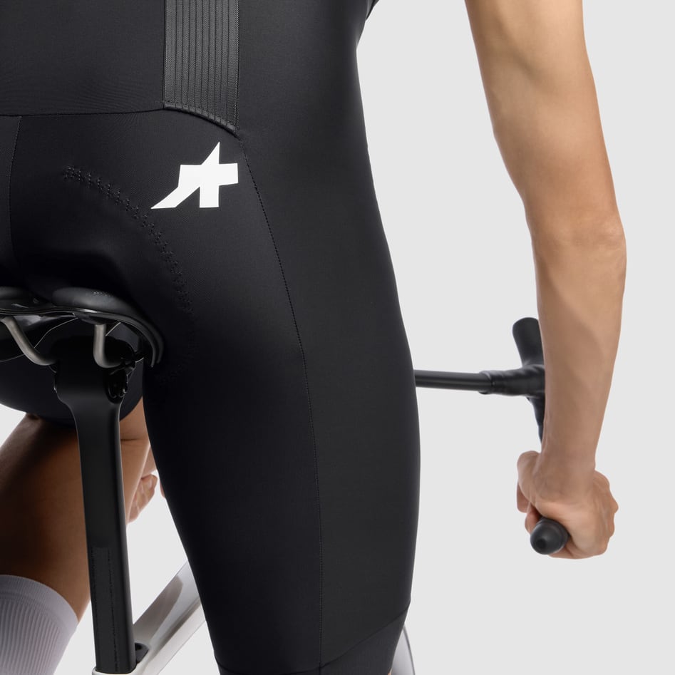 ASSOS MILLE GT S11 Bib Tight Musta