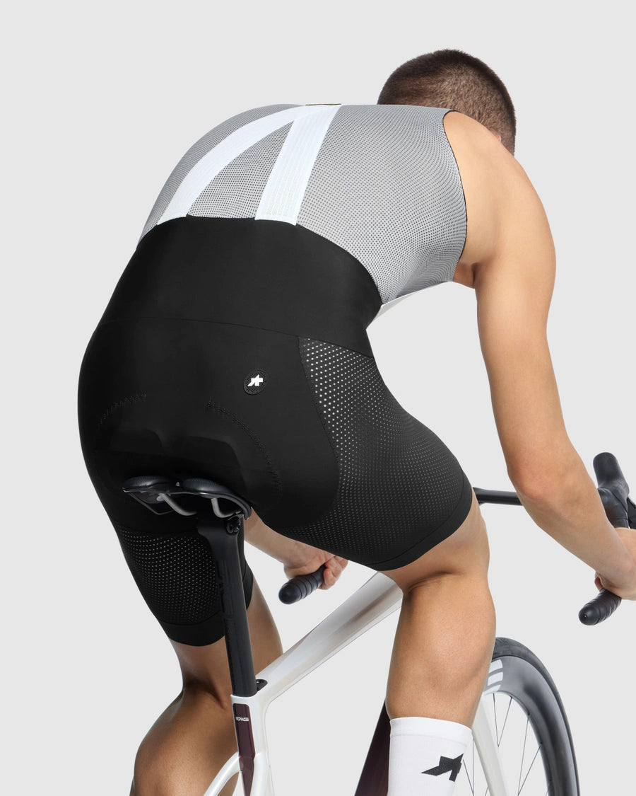 ASSOS MILLE GT INDOOR S11 -lyhyt henkselishortsit Musta