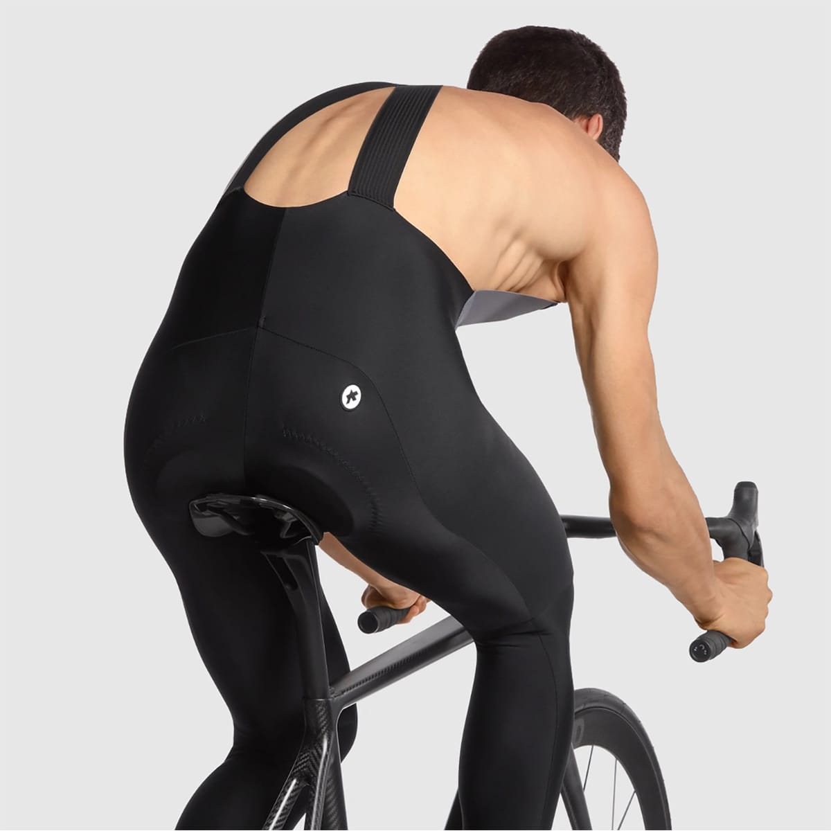 ASSOS MILLE GT WINTER C2 Bib Tight Musta