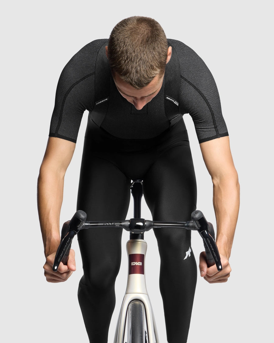 ASSOS EQUIPE RS SPRING FALL S11 EVO -pitkät olkainpyöräilyshortsit Musta
