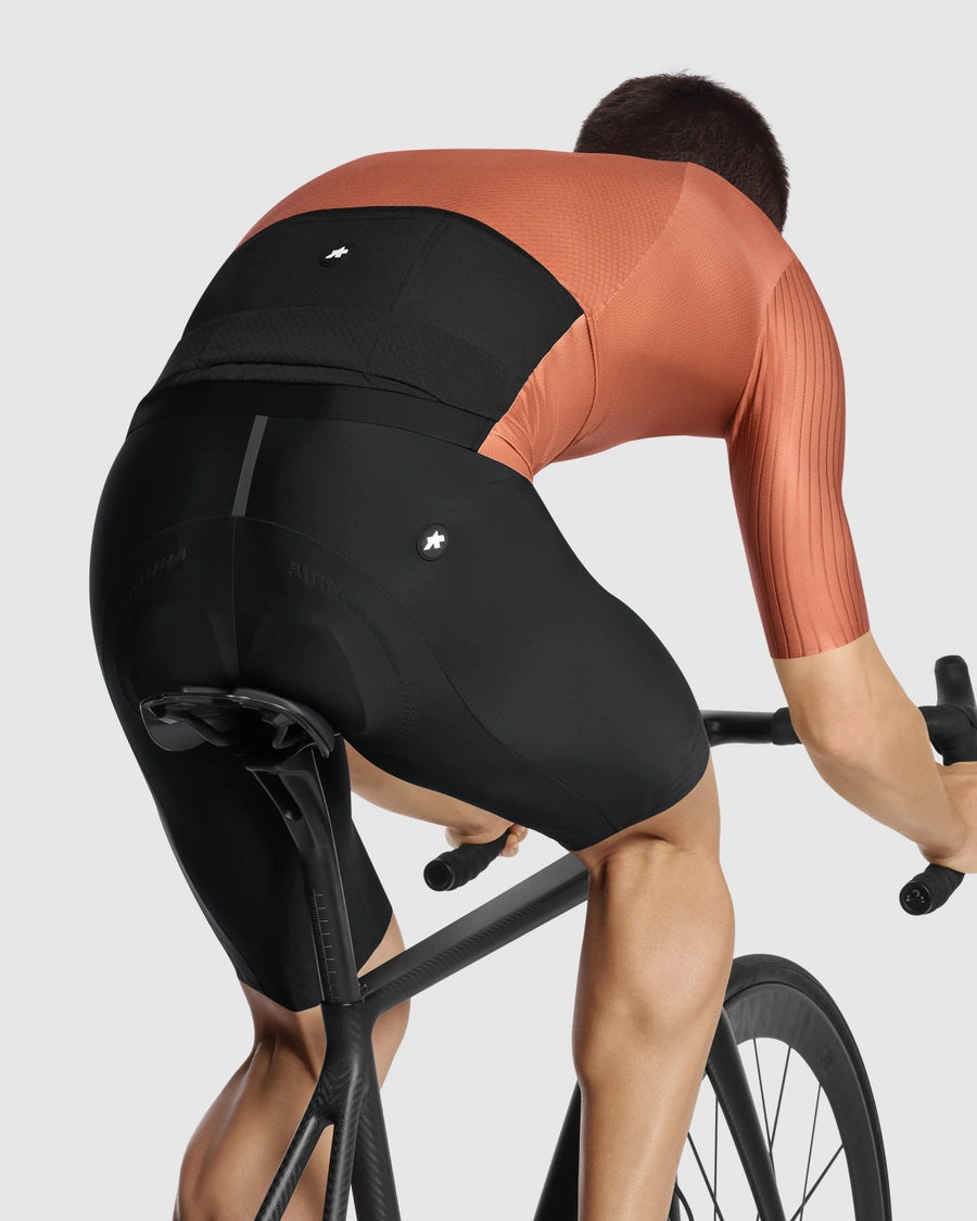 ASSOS EQUIPE RS S11 lyhythihainen ruskea trikoo