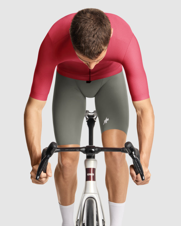 ASSOS EQUIPE R S11 Lyhythihainen trikoo Marjainen