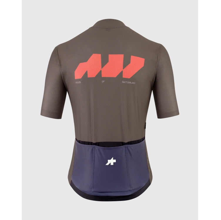 ASSOS EQUIPE R S11 Jersey We are the A lyhythihainen ruskea