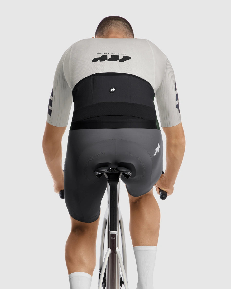 ASSOS EQUIPE RS S11 Something to say Lyhythihainen trikoo Valkoinen