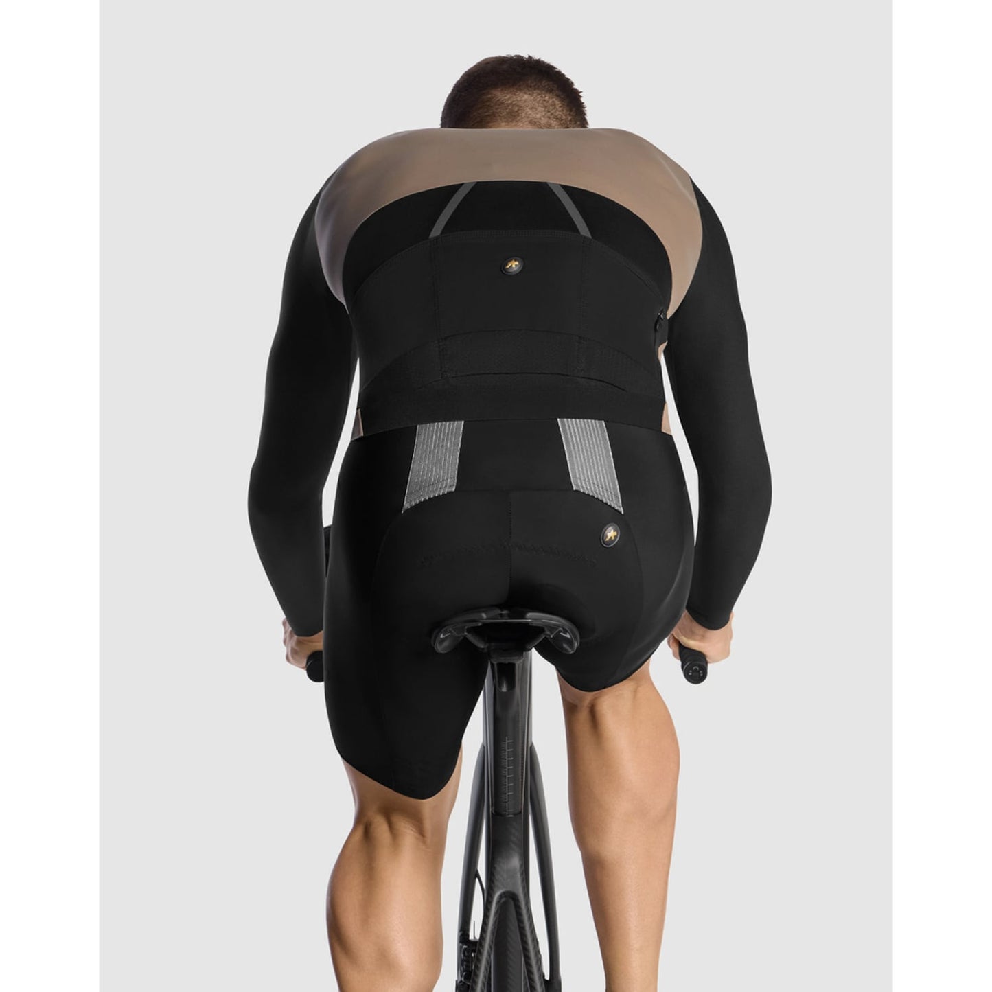 ASSOS MILLE GTO C2 pitkähihainen ruskea trikoo
