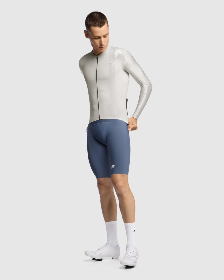 ASSOS EQUIPE RS S11 Pitkähihainen Jersey Almond Milk (mantelimaito)