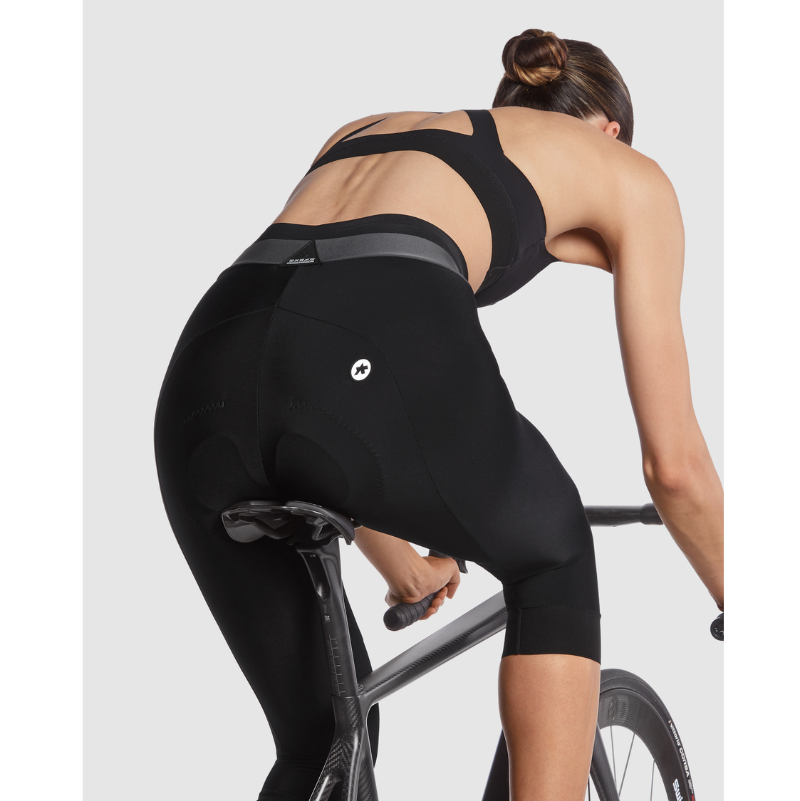 ASSOS UMA C2 Naisten 3/4 trikoohousut Musta sarja