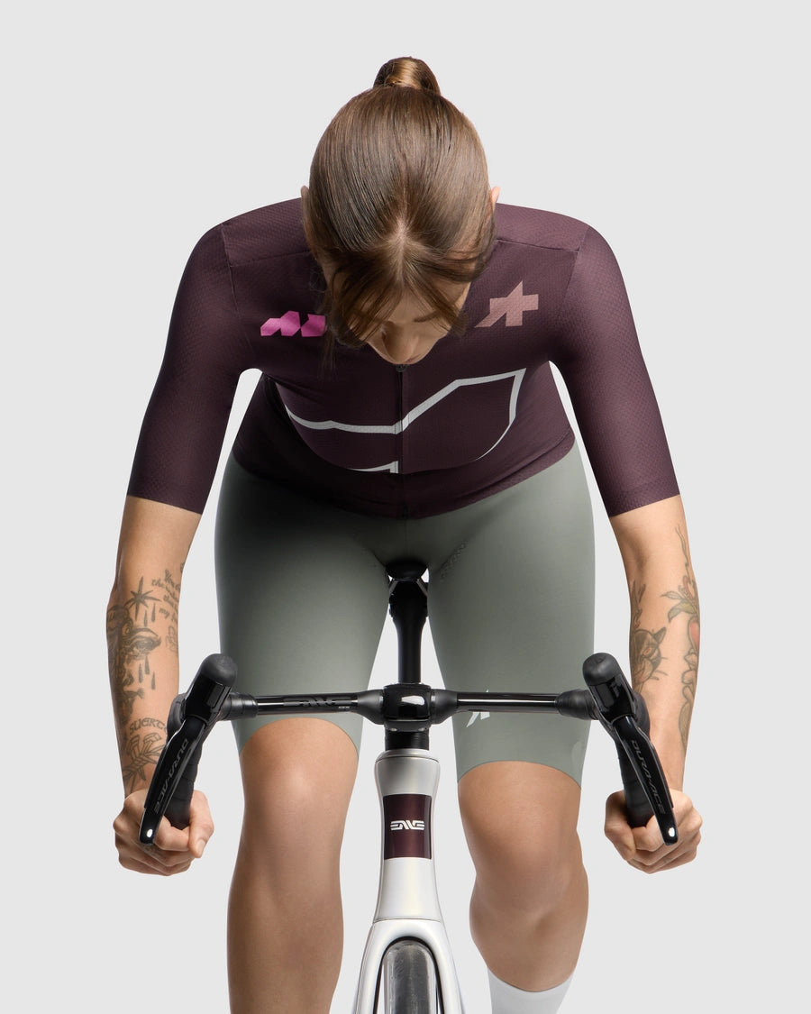 ASSOS DYORA R S11 Naisten pitkähihainen Jersey punainen
