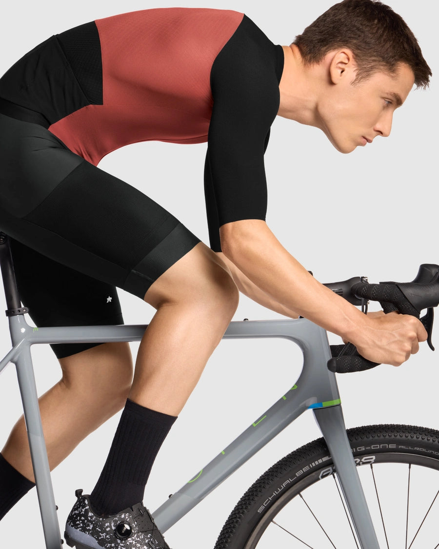 ASSOS TACTICA T5 lyhythihainen Jersey ruskea