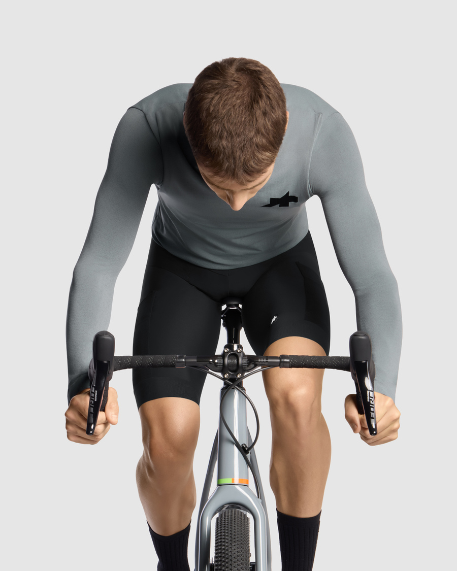 ASSOS TACTICA TECH T5 pitkähihainen trikoo Harmaa