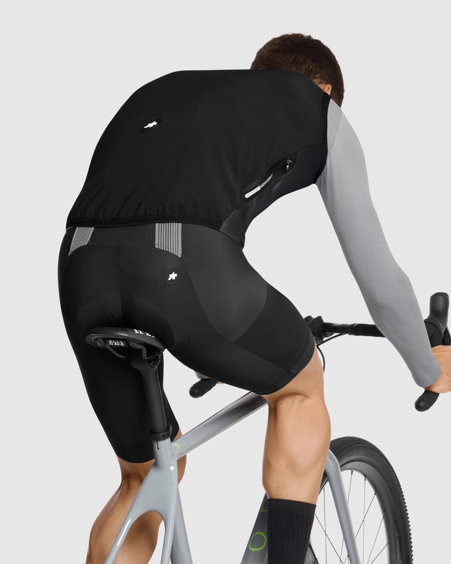 ASSOS TACTICA T5 hihaton takki musta