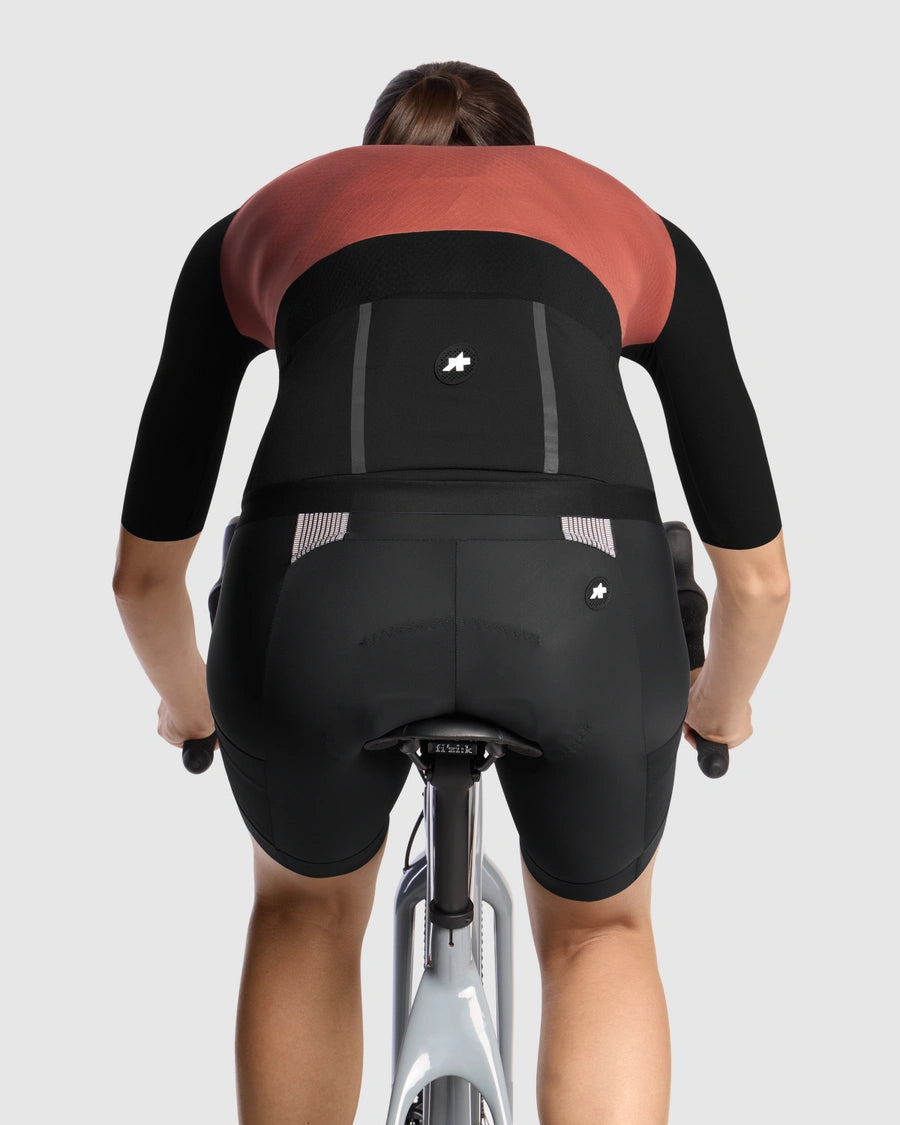 ASSOS TACTICA POST RIDE T5 Lyhythihainen Jersey Naisten musta