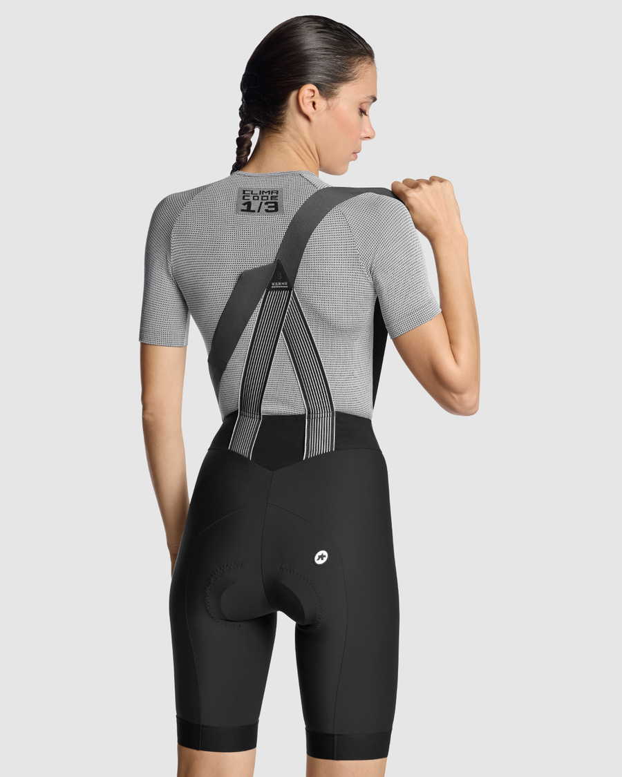 ASSOS NS SKIN LAYER P1 Naisten lyhythihainen alusasu Harmaa