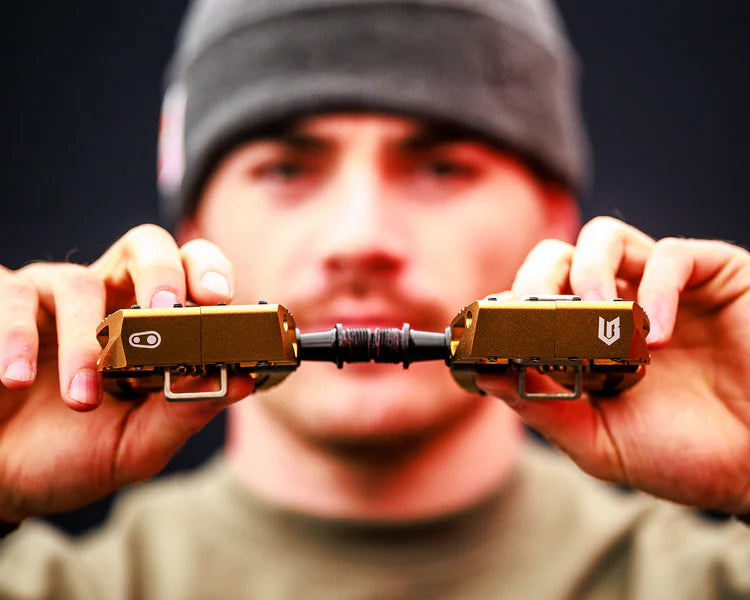 CRANKBROTHERS Mallet DH litteät polkimet Loic Bruni