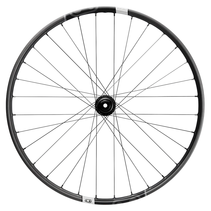 Pari CRANKBROTHERS SYNTHESIS SYNTHESIS Carbon XCT11 I9 Hydra 29" pyörää 15x110/12x148 mm Boost