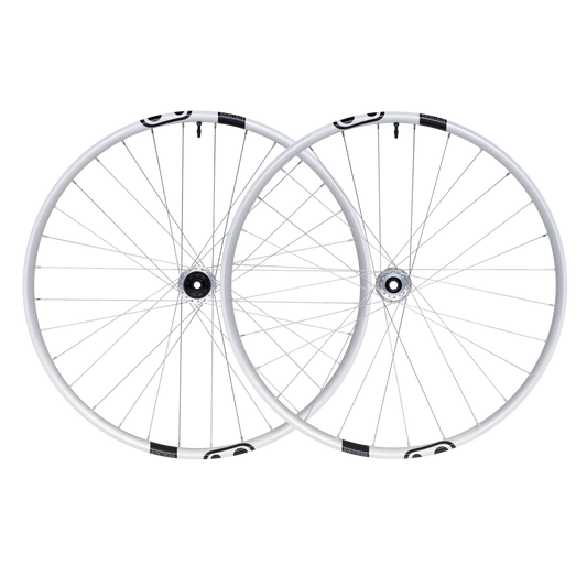 CRANKBROTHERS SYNTHESIS -pyöräpari, alumiini 2.0 Enduro I9 29" 15x110/12x148 mm Boost, hopea