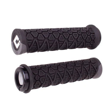 ODI VANQUISH Lock-On kahvat 135 mm musta
