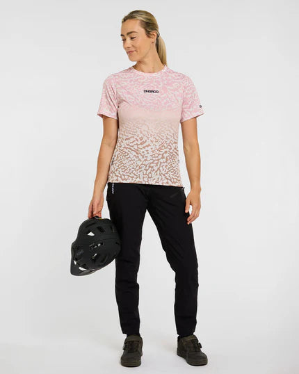 Naisten DHARCO PRISCILLA lyhythihainen Jersey Beige