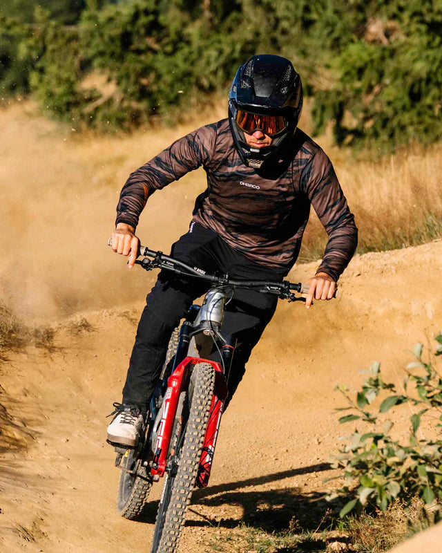 DHARCO GRAVITY RECON pitkähihainen trikoo musta/ruskea