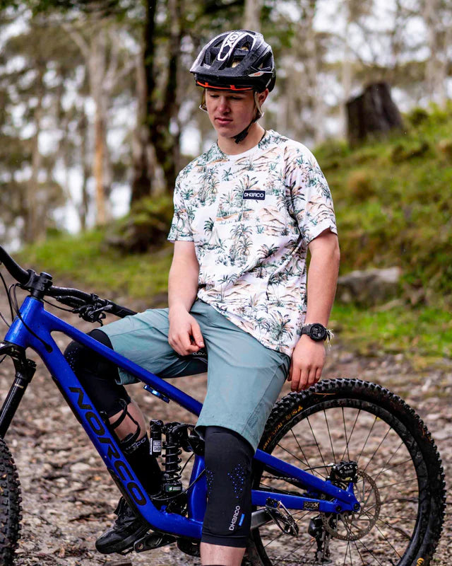 DHARCO TRAIL ENVY Shortsit Vihreä