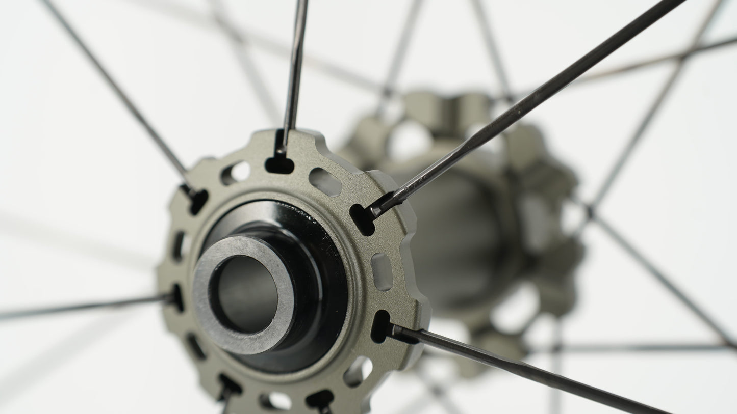 Pari SCOM AERO Tubeless Ready pyörää (Center Lock)