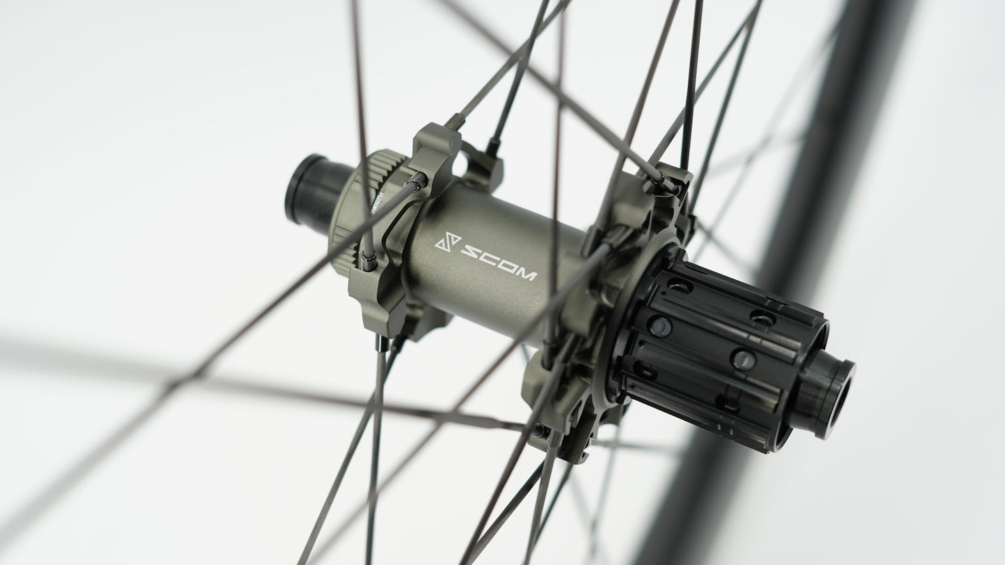 Parit SCOM ULTRA 50 Tubeless Ready pyörät (Center Lock)