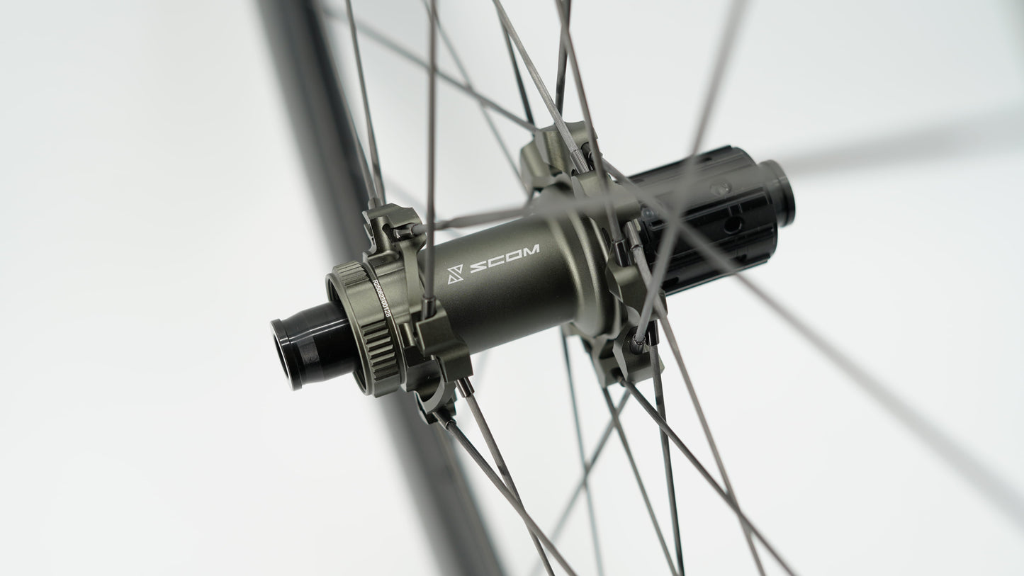 Parit SCOM ULTRA 50 Tubeless Ready pyörät (Center Lock)