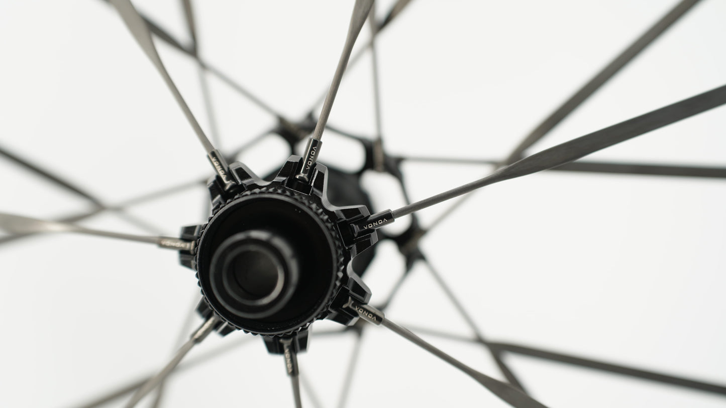 Pari SCOM RACE Tubeless Ready pyörää (Center Lock)
