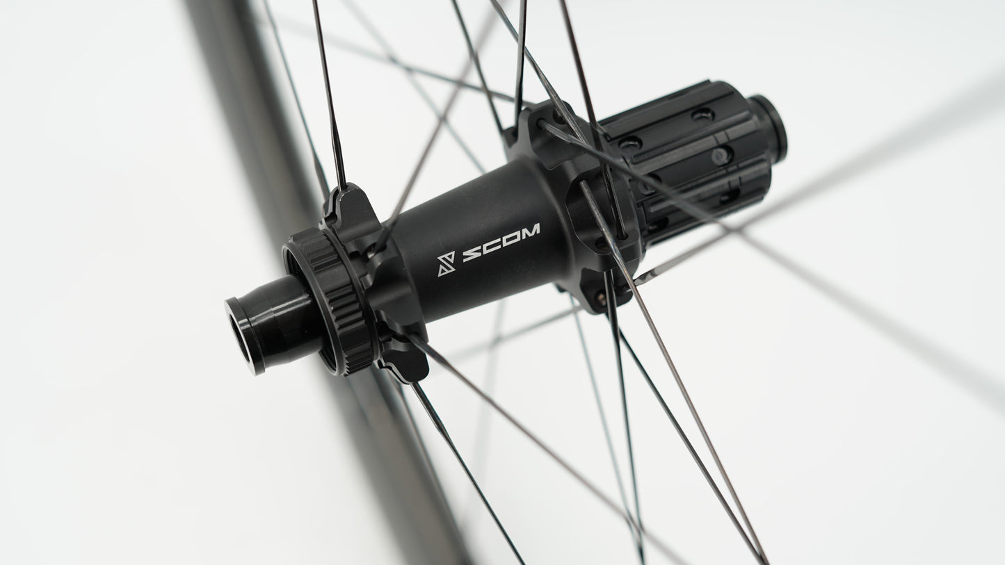 Pari SCOM EVO Tubeless Ready pyörää (Center Lock)