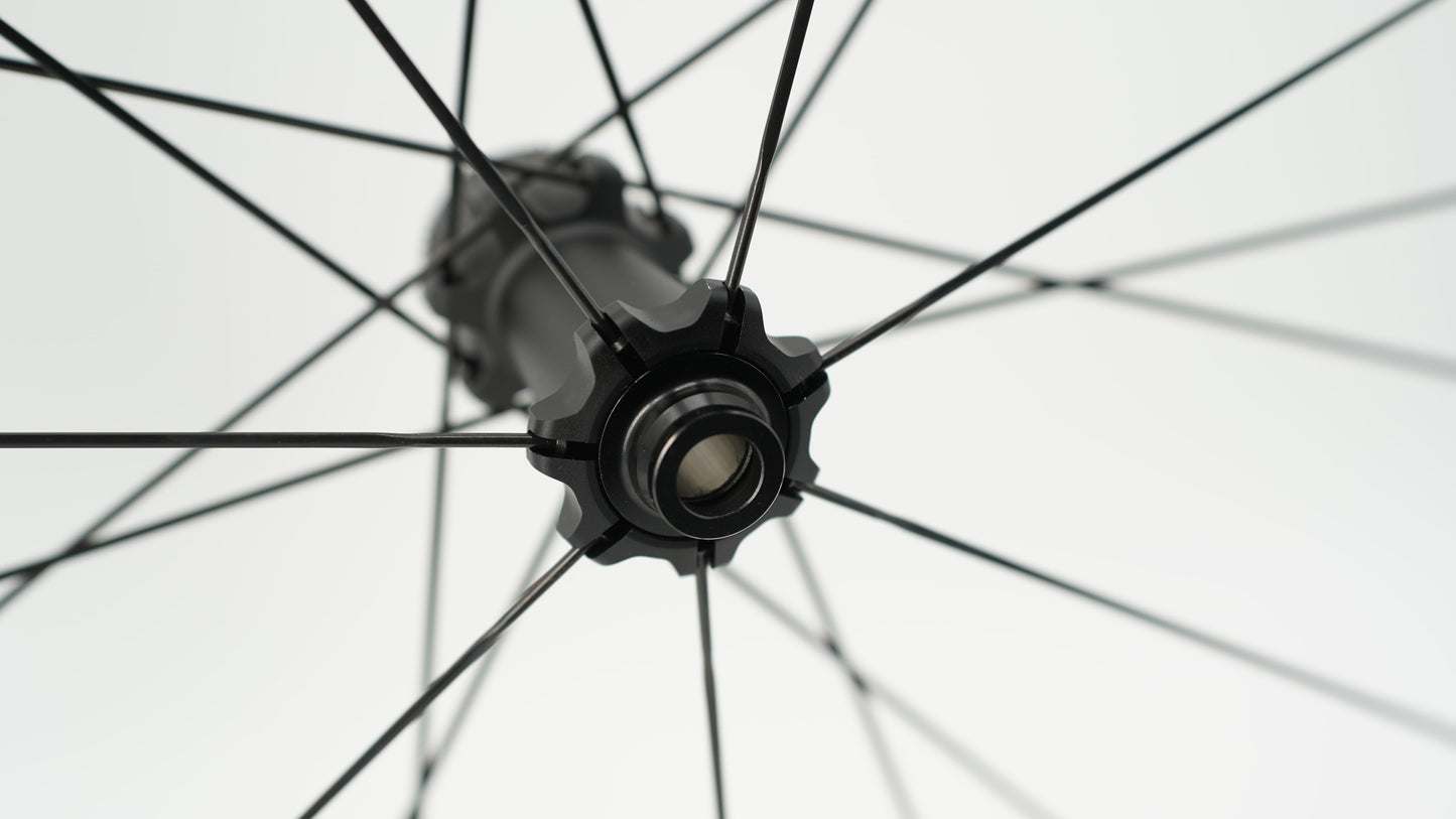 Pari SCOM EVO Tubeless Ready pyörää (Center Lock)