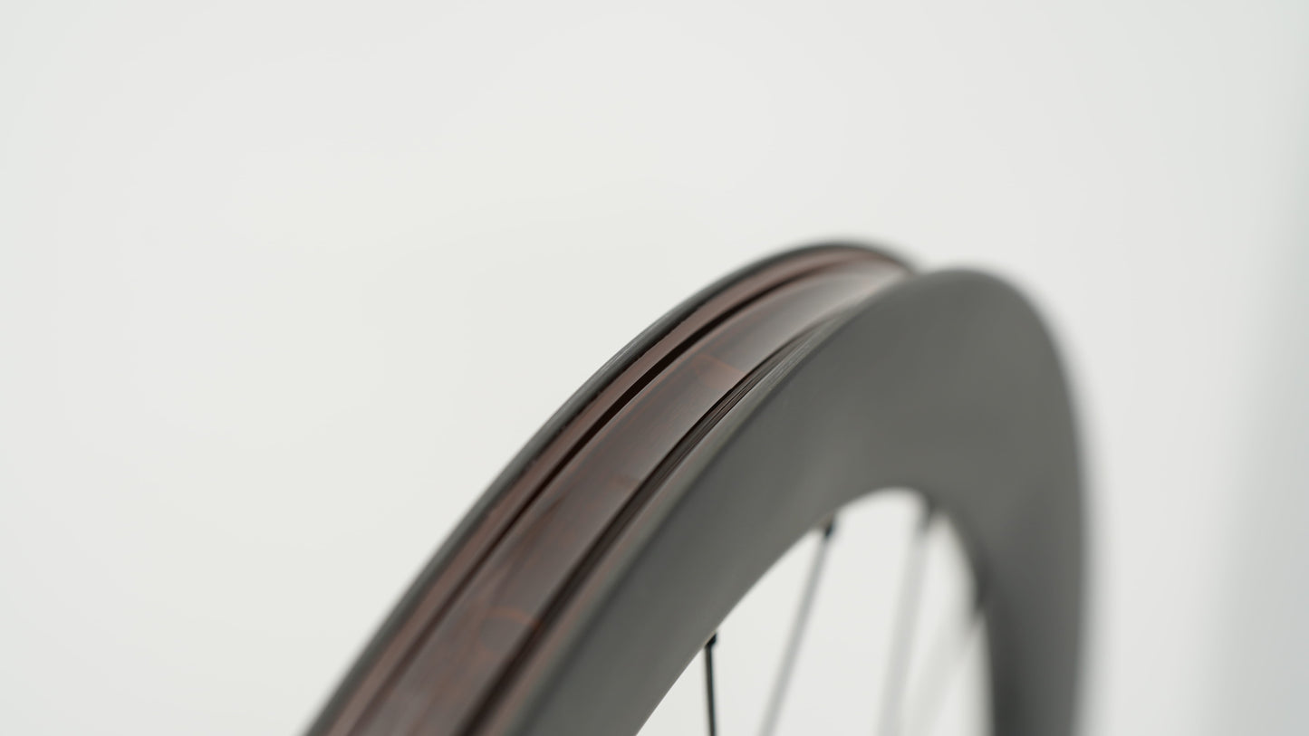 Pari SCOM CORSA 60 Tubeless Ready -vanteita (keskuslukko)