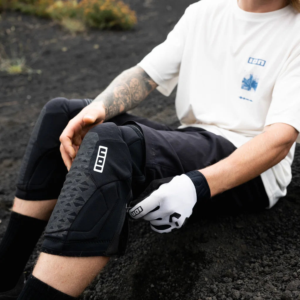ION K-Pact Zip Unisex polvisuojat musta